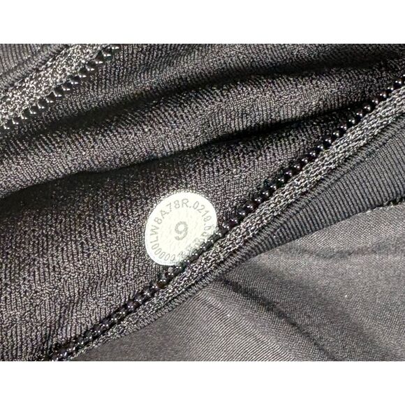 Lululemon pace rival skirt size 6 - Picture 5 of 5